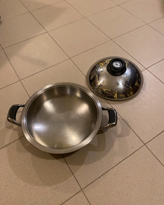 Pentola wok amc