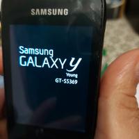 cellulare  Sansung Galaxy y