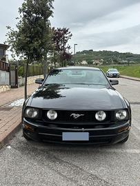 Ford mustang 4.0 V6- anno 2006