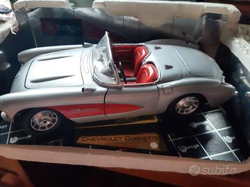 Burago chevrolet corvette cod. 30 34