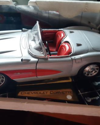Burago chevrolet corvette cod. 30 34