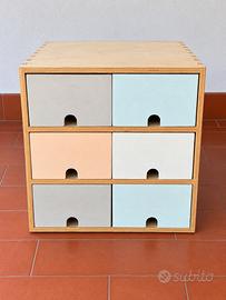 mobiletto in legno