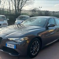 Alfa Romeo Giulia 2.2 Turbodiesel 160 CV AT8 Super
