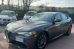 Alfa Romeo Giulia 2.2 Turbodiesel 160 CV AT8 Super