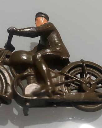 miniatura vintage in metallo 