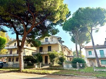 VILLA A SCHIERA A RAVENNA