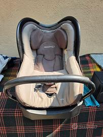 Ovetto con attacco isofix