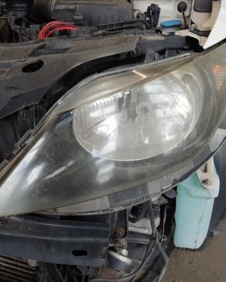 Proiettore sinistro SEAT IBIZA del 2011