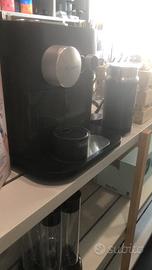Nespresso Expert con cappuccinatore