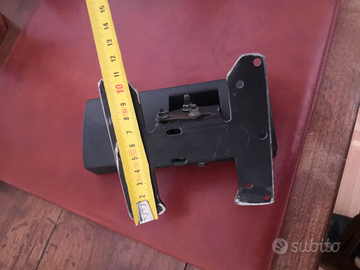 Staffa TV 7,5 e 10,5 cm