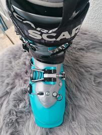 Scarponi scialpinismo donna