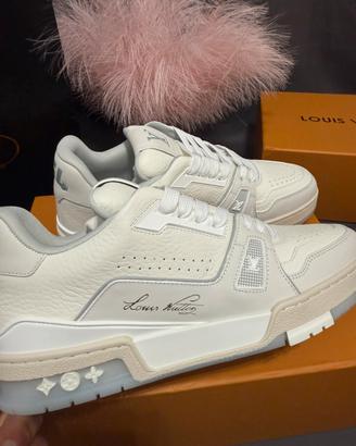 Louis Vuitton LV Trainer White – Taglia 42 – Nuove
