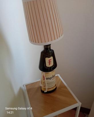 Lampada da tavolo