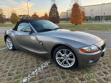 BMW Z4 2.5i del 2004