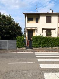 Villetta di testa Sassuolo zona Parco