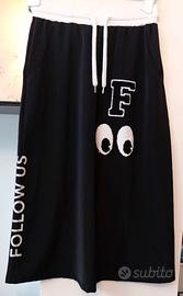 Gonna nera Follow US lunga con dettagli applicati