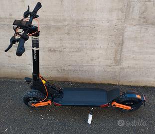 Monopattino elettrico NUOVO MAI USATO !!!!