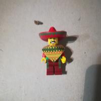 Lego minifigura messicano