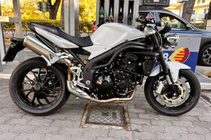 Triumph Speed Triple 1050