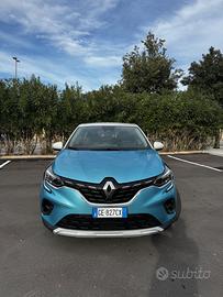 Captur plug-in ibrid