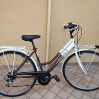 Bici usata da donna
