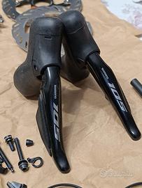 gruppo Shimano 105 R7170 12v di2 nuovo
