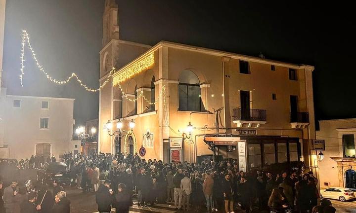 Caffetteria, cocktaileria, paninoteca