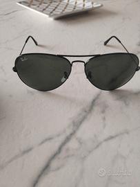 Occhiali da sole Ray Ban a goccia 