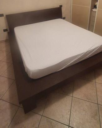 letto matrimoniale