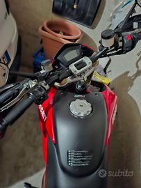ducati hypermotard 1100s