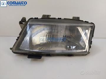 Faro ant sx SAAB 900 II '93