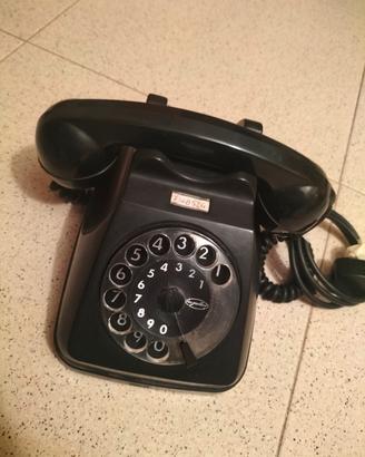 Telefono nero 