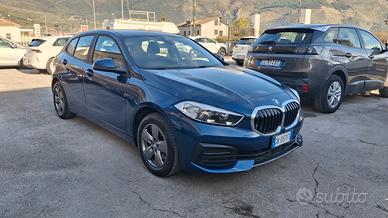 Bmw 118 118d 5p. Advantage