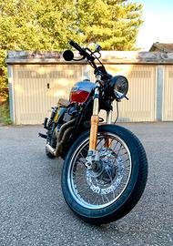 Bonneville T100 black 2012