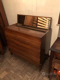 cassettiera ribalta in noce arch. Bordone anni 50