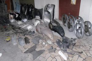 Aprilia Scarabeo 50 cc - MINARELLI