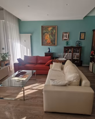 Divani artigianali in pelle (3 e 2 posti)