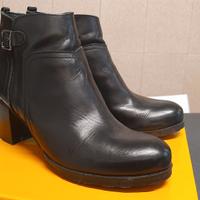 STIVALETTI DONNA PELLE N.39 NERO