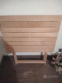 tavolo di legno nuovo 90x100cm