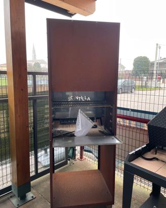 Barbecue a legna scintilla easy