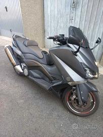 Yamaha T Max 530 - 2012