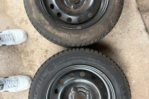 Cerchi R14 Fiat Punto con gomme invernali