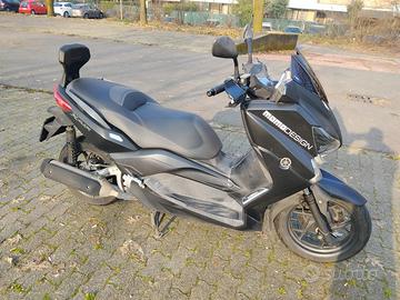 Yamaha X-Max 250 - 2015 MOMODESING.