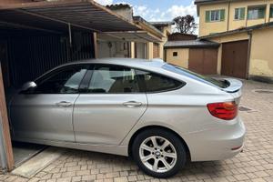 Si vende bmw gt 320