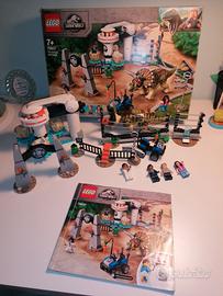 Set Lego Jurassic World 75937 recinto triceratopo