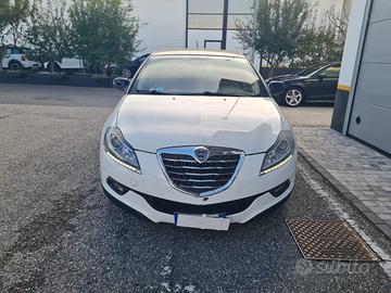 Lancia Delta 1.6 PROBLEMI MOTORE - SOLO COMMERCIAN