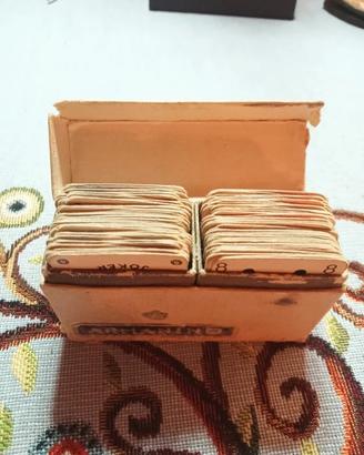 Raro e piccolo set di carte da gioco vintage 