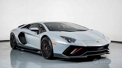Lamborghini Aventador S 6.5 V12 3990,00 LEASING FU