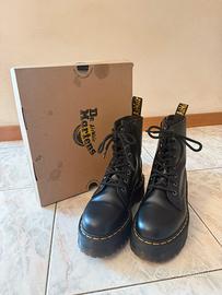 Dr Martines Jadon Polished Smooth