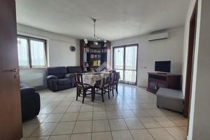 5 LOCALI A COLLEFERRO